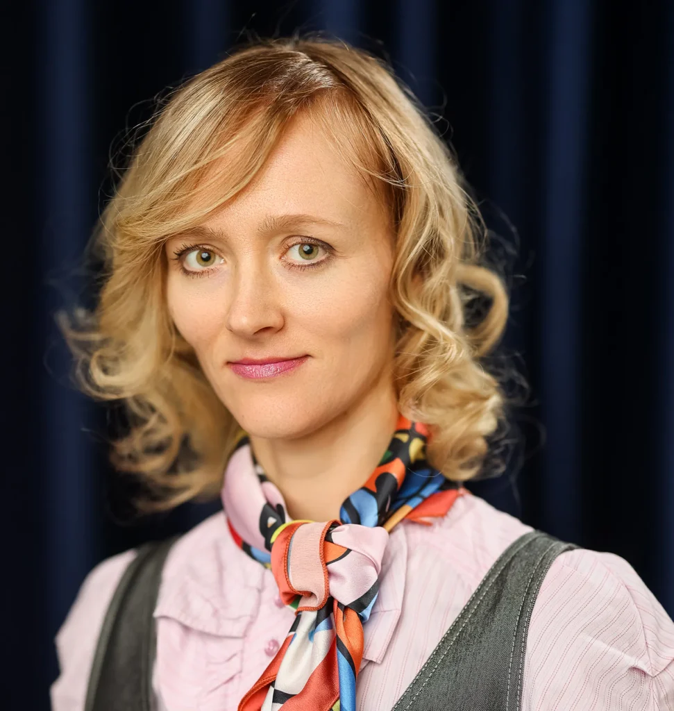 Митрукова Юлия, Преподаватель английского языка