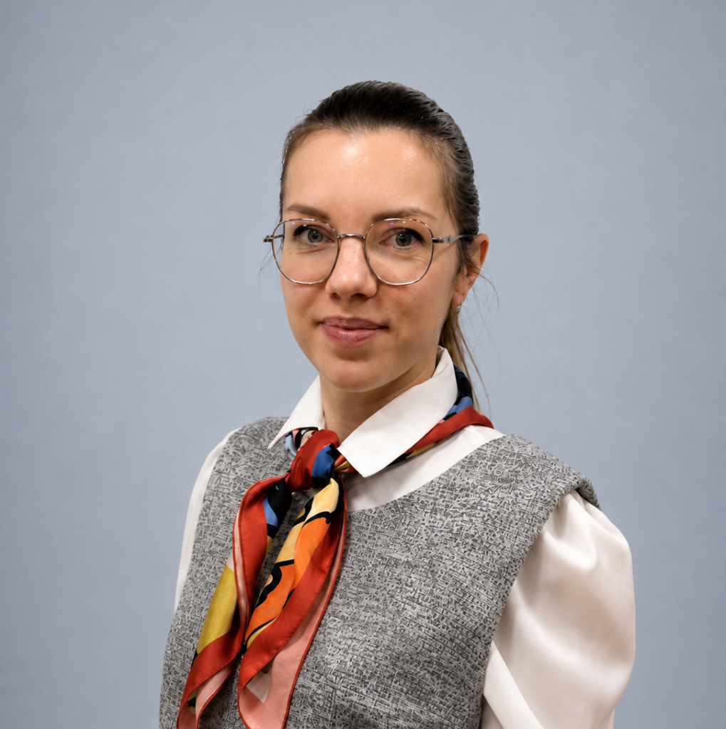 Алина Гнеденкова